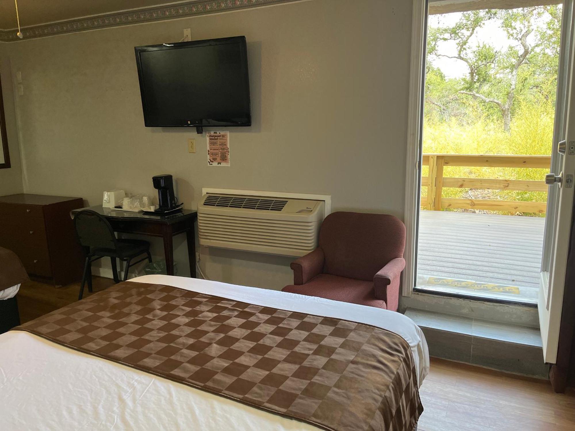 דריפינג ספרינגס Outpost Motel מראה חיצוני תמונה