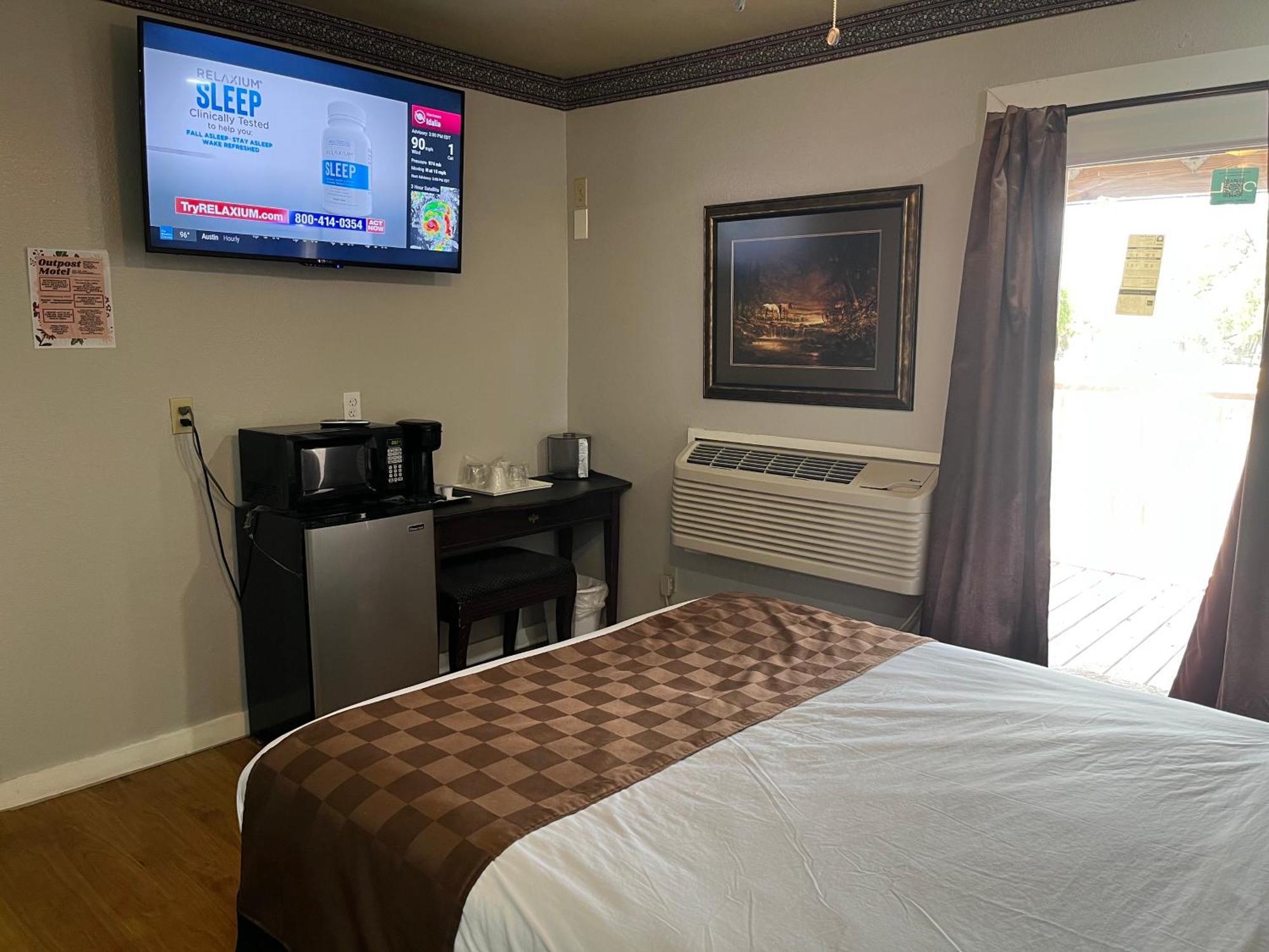 דריפינג ספרינגס Outpost Motel מראה חיצוני תמונה